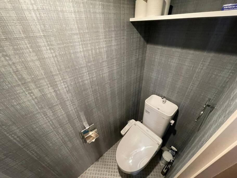 Wolf Pack Apartment 33 Oszaka Kültér fotó